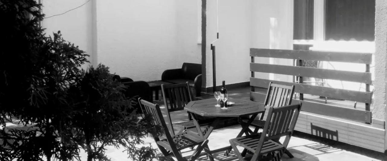 Repose Apartments ハイデゥソボスロー エクステリア 写真